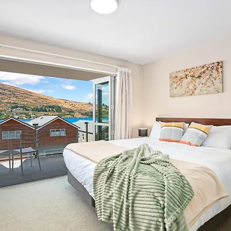 Lakefront Living - 2 Bedroom Aptmt In Alpine Village Queenstown Exterior photo