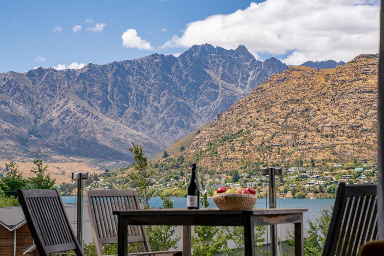 Apartment Lakefront Living - 2 Bedroom Aptmt In Alpine Village